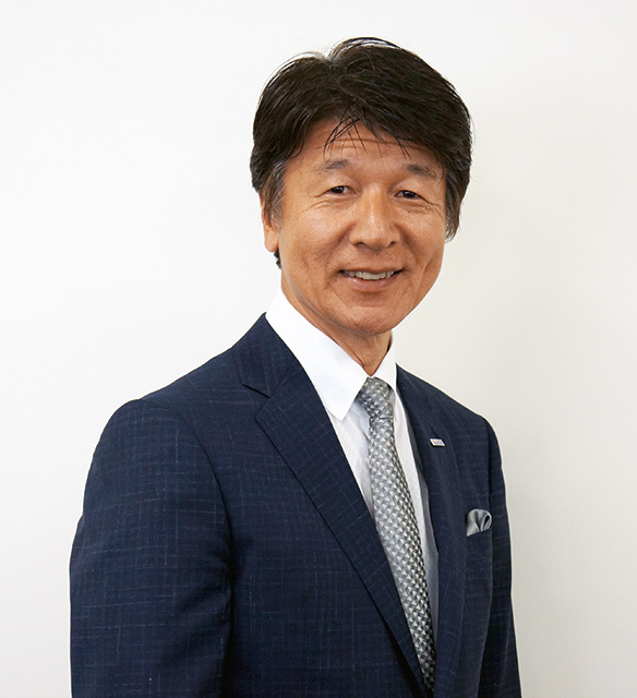 代表取締役社長　CEO　安藤 正弘